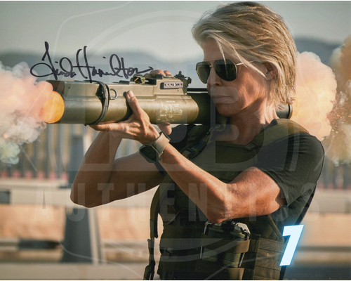 Linda Hamilton Autograph - Image 8