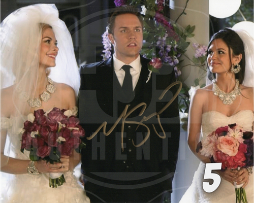 Scott Porter Autograph - Image 6